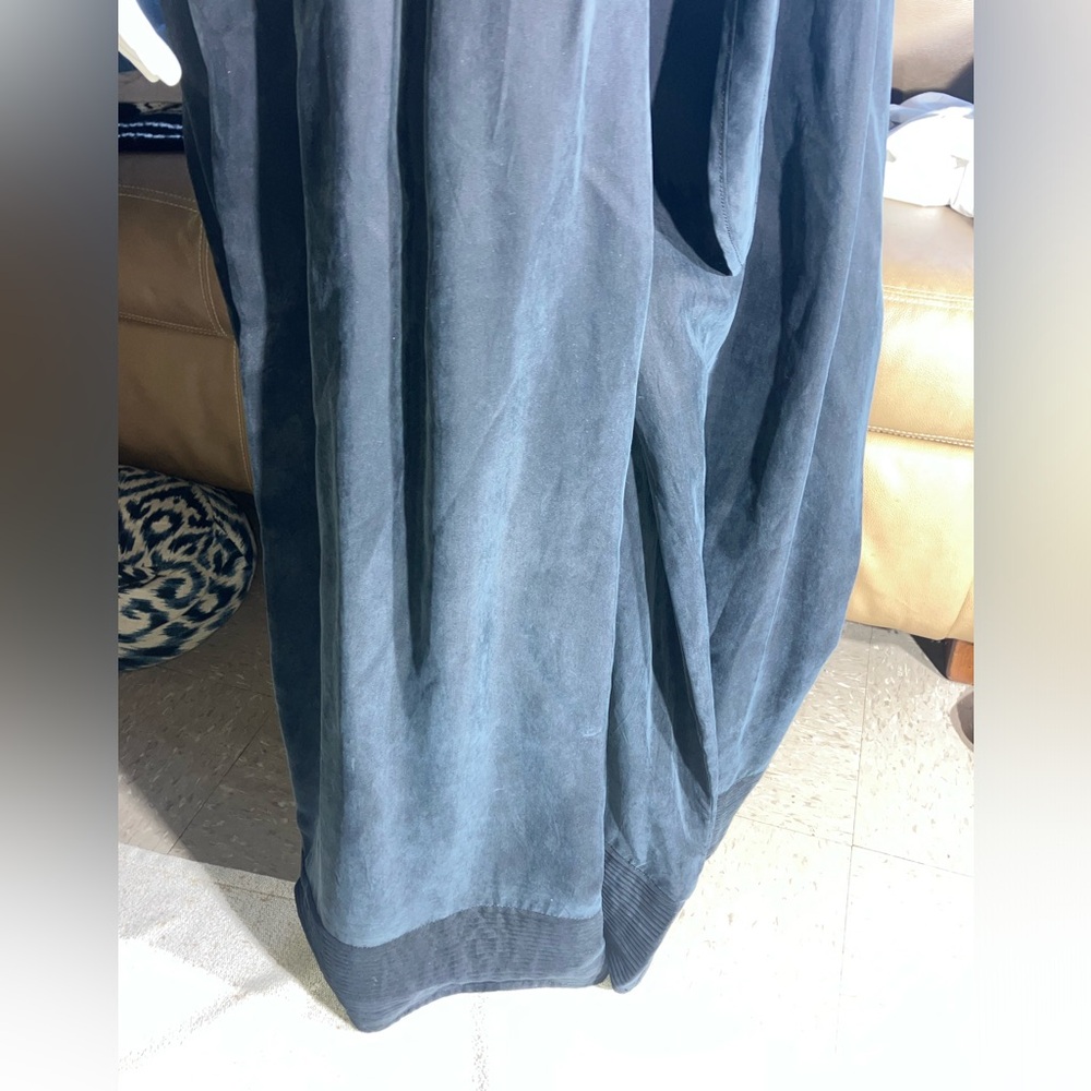 100% Cupro Flowy Wide Leg Belted Button Front Jumpsuit - Picture 4 of 10